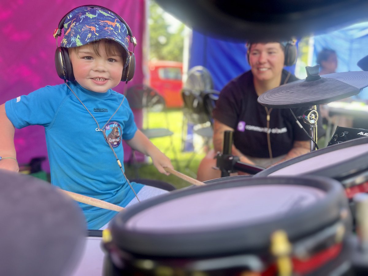 Community Albums (@communityalbums) on Twitter photo Come down to People’s Park for a spin on the decks or thrash on the drums …. We’re here til 3pm ….. with <a href="/Cherwellcouncil/">Cherwell District Council</a> Come down to People’s Park for a spin on the decks or thrash on the drums …. We’re here til 3pm ….. with <a href="/Cherwellcouncil/">Cherwell District Council</a>