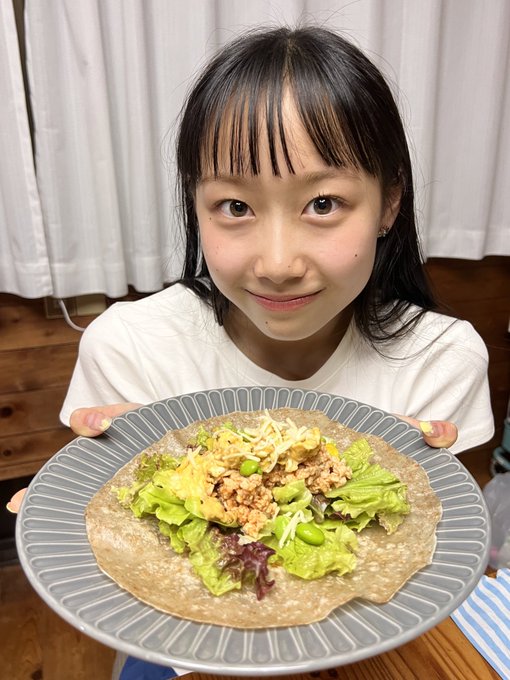 NananeのTwitter画像28