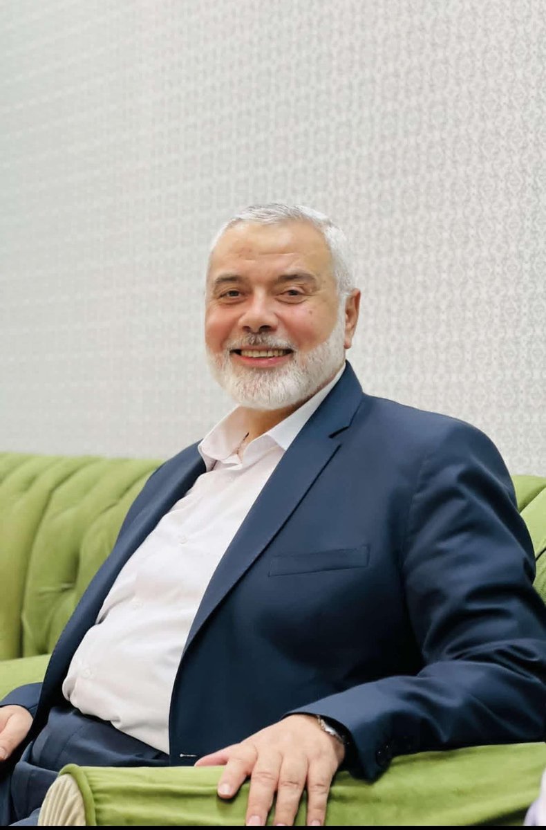 Sen şehidsin, biz de şahidiz.