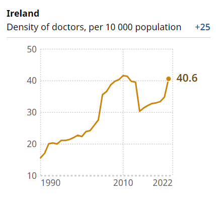 Mark Henry tweet media