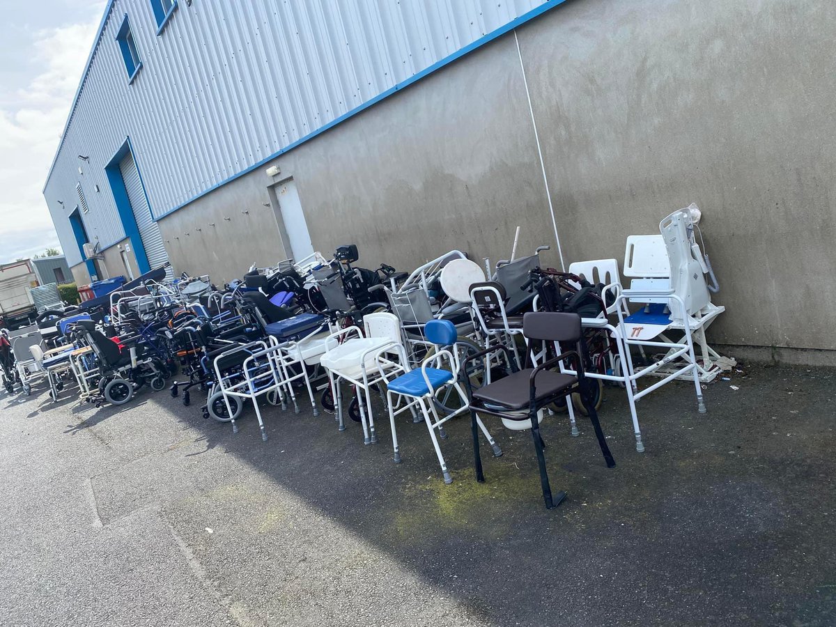 The Scoliosis Advocacy Network #BackUs (@scolionetwork) on Twitter photo Written by Deirdre Taffe - fyi <a href="/BernardGloster/">Bernard Gloster</a>
I returned some equipment to the HSE building in Ardcavan today and I was shocked to see all of this equipment just left out in the elements. It looks like it’s left to rot but you can clearly see most of it is almost brand new. I Written by Deirdre Taffe - fyi <a href="/BernardGloster/">Bernard Gloster</a>
I returned some equipment to the HSE building in Ardcavan today and I was shocked to see all of this equipment just left out in the elements. It looks like it’s left to rot but you can clearly see most of it is almost brand new. I
