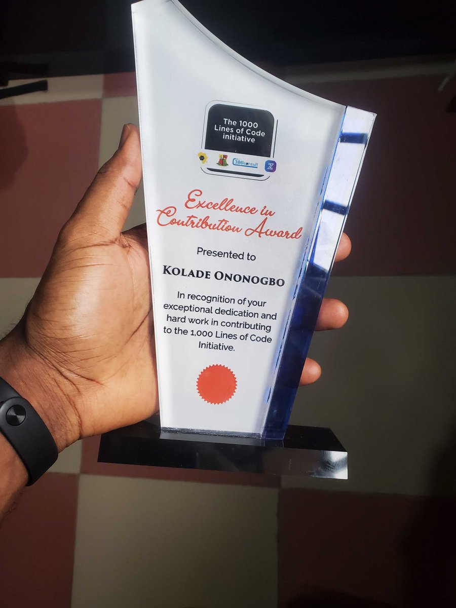 smartcomplyapp's tweet image. We’re happy to share not one, but THREE awards—our very own special #Grammy! 

We couldn&apos;t be more proud of our #CSR support to @CodegarageA. Shoutout to Adetayo Adetokun &amp;amp; Kolade Ononogbo @Victorkolade20 as well.🥂

#1000LinesOfCode #Smartcomply #CodeGarageAfrica