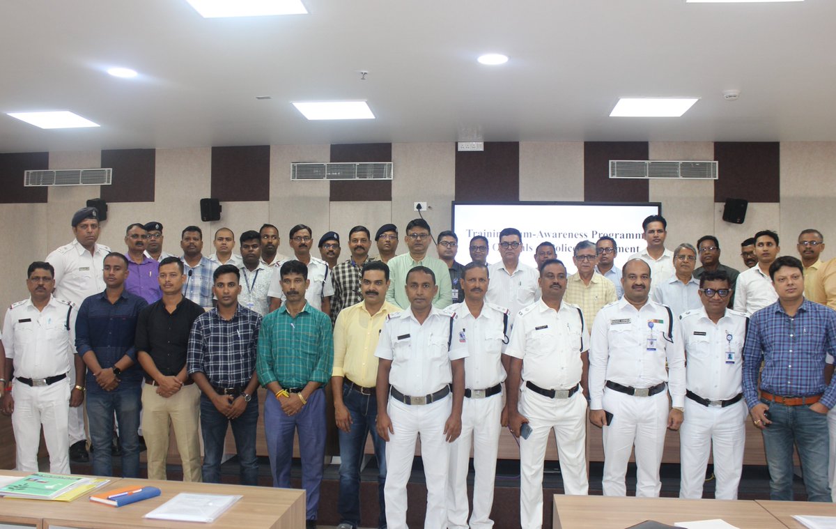 West Bengal Pollution Control Board (@wbpcb) on Twitter photo Today, the WBPCB hosted a Training-cum-Awareness Programme for our esteemed Police Department officials. With the esteemed presence of Chairman Dr. Kalyan Rudra, Member Secretary Dr. <a href="/RajeshKumarIPS/">Dr. Rajesh Kumar, IPS</a>, & other senior officials, we are taking strides towards a cleaner West Bengal. Today, the WBPCB hosted a Training-cum-Awareness Programme for our esteemed Police Department officials. With the esteemed presence of Chairman Dr. Kalyan Rudra, Member Secretary Dr. <a href="/RajeshKumarIPS/">Dr. Rajesh Kumar, IPS</a>, & other senior officials, we are taking strides towards a cleaner West Bengal.