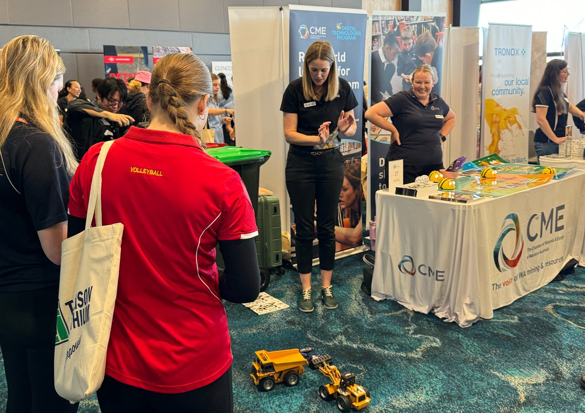 CMEWA's tweet image. Today, CME hosted more than 200 students at our annual Inspiring Girls Careers Forum.
Joined by 80 mining &amp;amp; resources sector reps, the event showcases the benefits of working in the sector, the types of roles that suit particular skill sets and interests, and the career pathways.