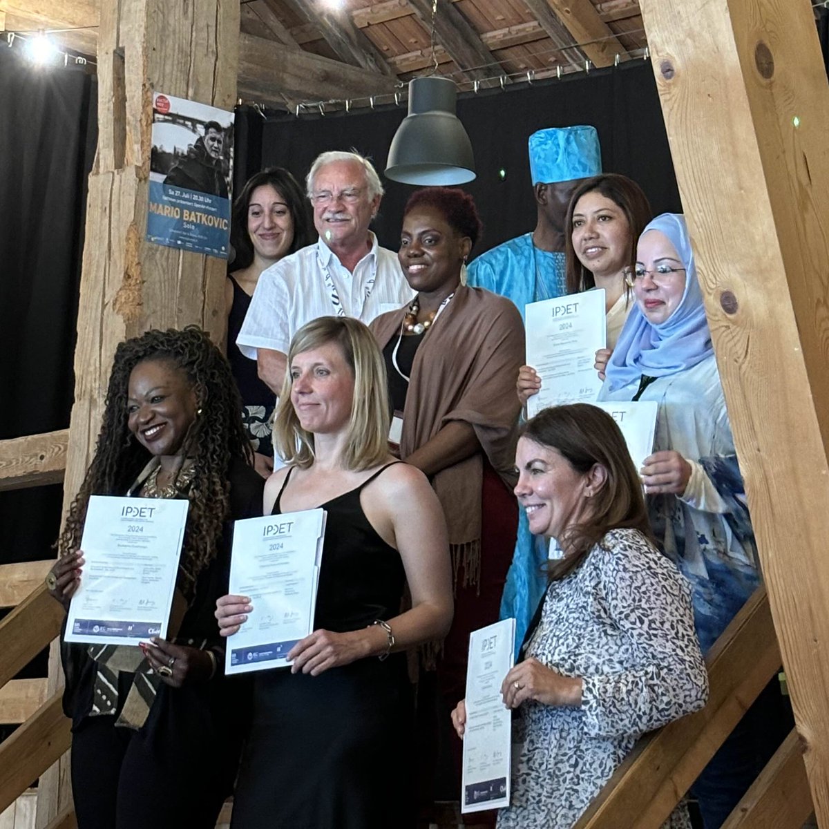 IPDET_community's tweet photo. 🎓Thanks all for your trust, commitment and dedication! You are the ones who made the IPDET On-Site 2024 such a remarkable journey! Here are some highlights from the graduation night!

#IPDET2024 #EvaluationTraining #ProfessionalDevelopment #GlobalCommunity https://t.co/Ne6X6le3qJ