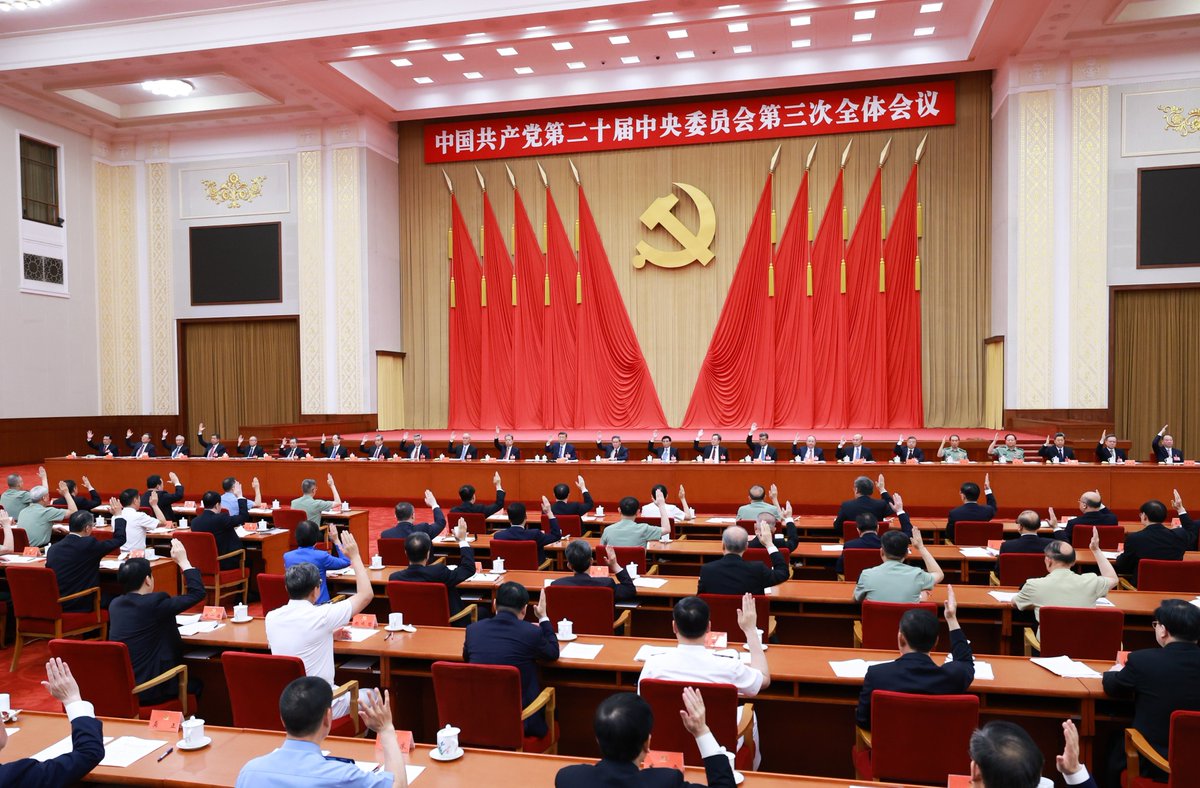ChinaMissionGva's tweet image. The #thirdplenum has made systematic plans for further deepening reform comprehensively with the emphasis on:

•Building a high-standard socialist market economy
•Promoting high-quality economic development
•Supporting all-around innovation
•Improving macroeconomic governance…