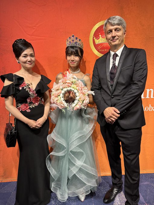 Twitterのコスプレ画像16