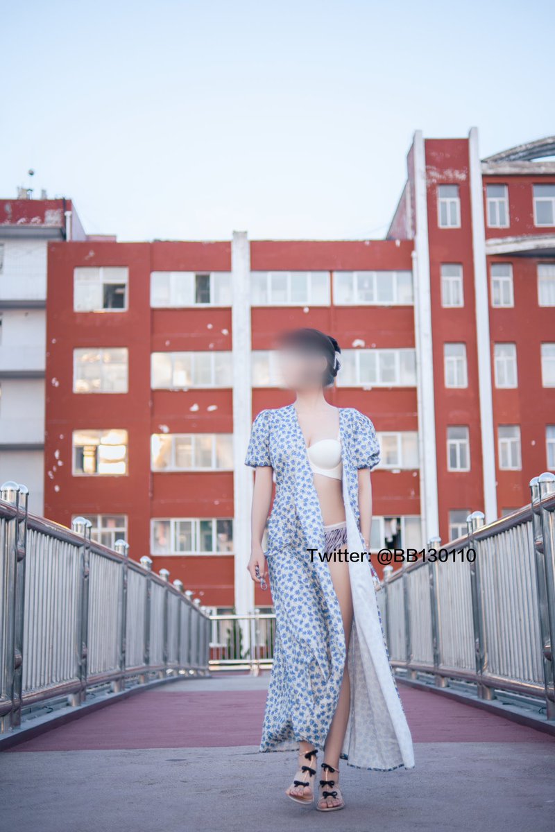 路人就好好路过。

<a href="/luchu888/">在人前羞耻的露出裸体💋</a>

#露出 #暴露 #户外露出 #人前露出