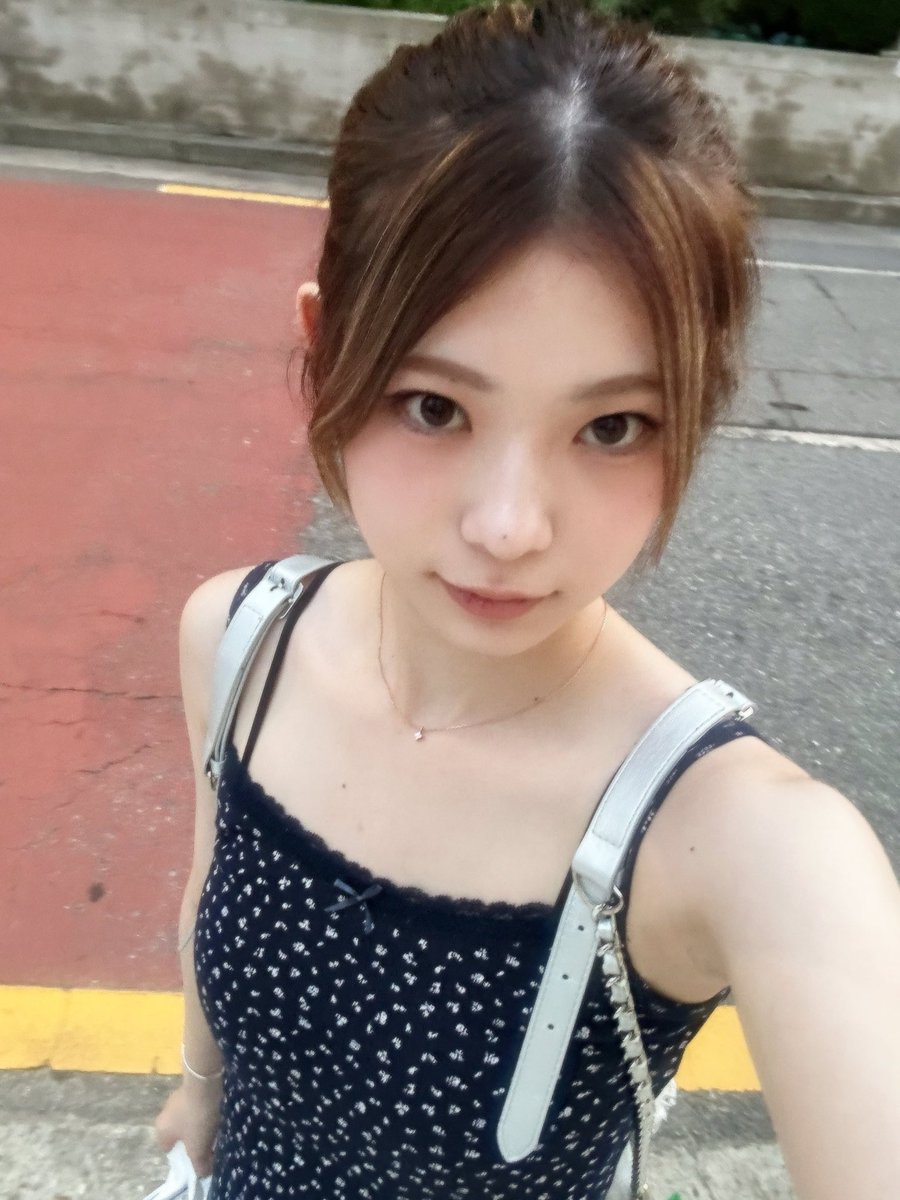i_ruan_official's tweet photo. https://t.co/7PBnEys13V