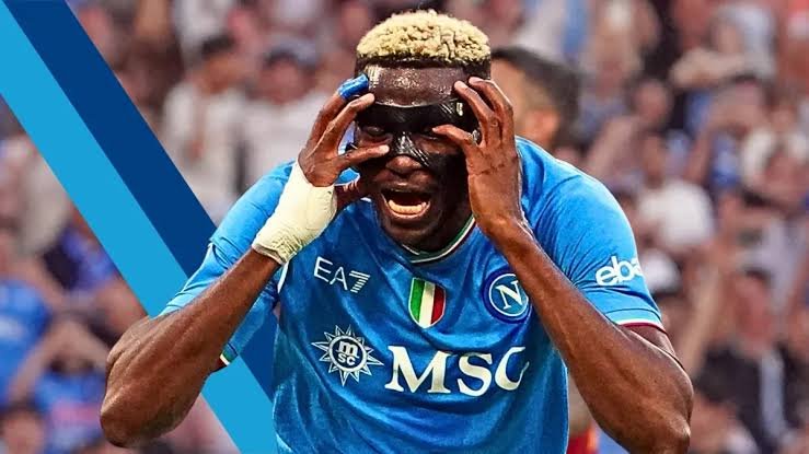 Blue_Footy's tweet photo. ‼️ Napoli would consider loaning out Osimhen only in late August if there are no alternatives.

They are still focused on selling him and could accept €70m plus Lukaku from Chelsea if the Blues offer that.

{La Repubblica} https://t.co/3Bz0cVwaDZ