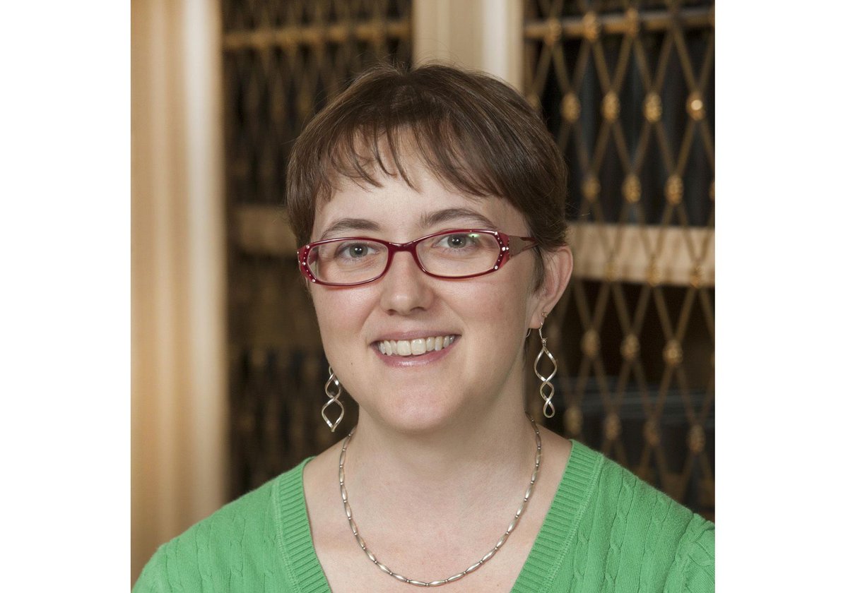 UK Dementia Research Institute (@ukdri) on Twitter photo Congratulations to the UK DRI's <a href="/TSpiresJones/">Prof Tara Spires-Jones</a> for receiving the Inge Grundke-Iqbal Award from <a href="/alzassociation/">Alzheimer's Association</a> at #AAIC24! 👏
This award is presented to the senior author of the most impactful study published in Alzheimer’s research in the past 2 years👉buff.ly/3WK21Uz Congratulations to the UK DRI's <a href="/TSpiresJones/">Prof Tara Spires-Jones</a> for receiving the Inge Grundke-Iqbal Award from <a href="/alzassociation/">Alzheimer's Association</a> at #AAIC24! 👏
This award is presented to the senior author of the most impactful study published in Alzheimer’s research in the past 2 years👉buff.ly/3WK21Uz