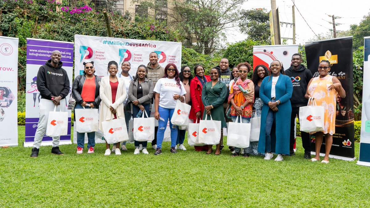 techbanterm_o's tweet photo. We had a blast at the Women in Tech Branch on July 27th with @sisterspeaks254 @PLPAfrica 🌟 Met incredible women in tech, shared stories, and built an amazing community. Thanks to everyone who came out! Looking forward to more empowering events! 🚀 #WomenInTech https://t.co/U13LETLsQW