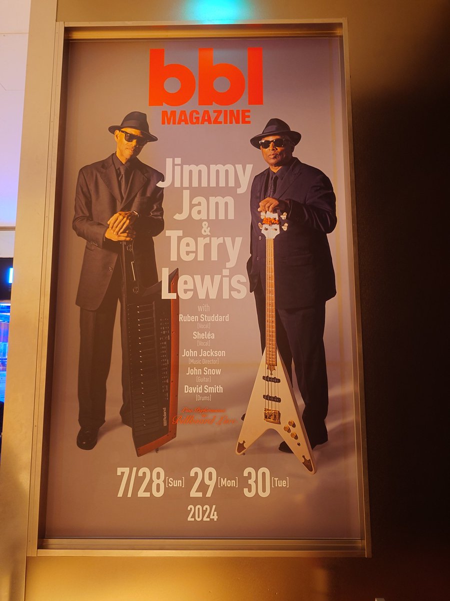 ewffunk's tweet photo. Jimmy Jam &amp; Terry Lewis
BBL TOKYO

昨日の余韻をまだ引きずっています
あの空間でジャム＆ルイスを観られる日が来ようとは😭

とっても気さくな2人のスーパープロデューサー😍
ボーカリストのルーベンとシェレーアも素晴らしかった😍
まだまだ聴きたい曲がありすぎて、また来日してほしい‼️ https://t.co/8FdOIPyV7v