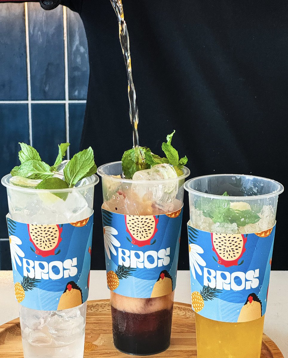 BROS 

بروز منزلين عرض رهيب على كل انواع الموهيتو ب 11 ريال بس 🤩♥️

صراحة الطعم مُنعش ويبرد عليك بالجو 🌿🤍

عندهم 3 فروع بالريان والقدس و التخصصي 

انا كنت هنا : 
maps.app.goo.gl/nZ4hVyb8FT2MBf…