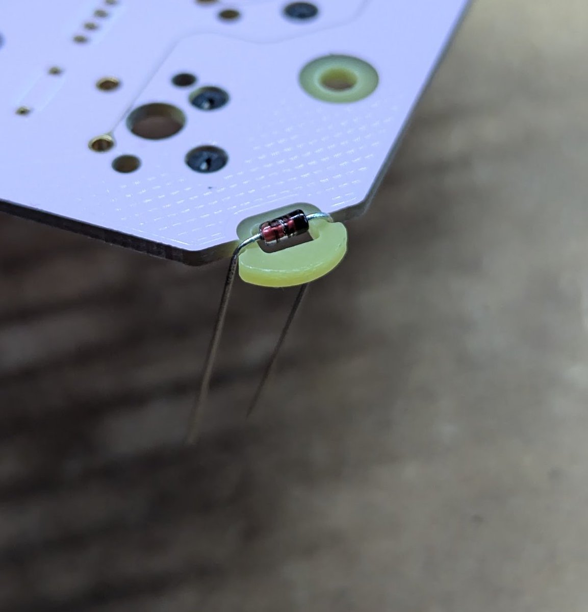it's the little details that matter. The new "Sweet 4x4" macropad has a specific board shape in the corner allowing you to perfectly bend all the diodes you need to solder.