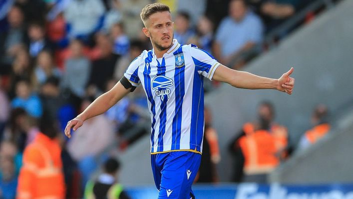 SWFCeveryday's tweet image. No 849 - Will Vaulks. Midfielder Vaulks joined in 2022 on a free transfer from Cardiff. The former Rotherham, Falkirk and Tranmere player, who joined Oxford this summer, was solid during his two years with #SWFC scoring 2 goals in 92 games.