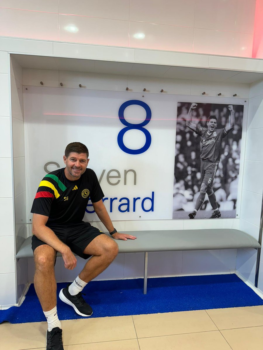 Fran de Paula tweet media