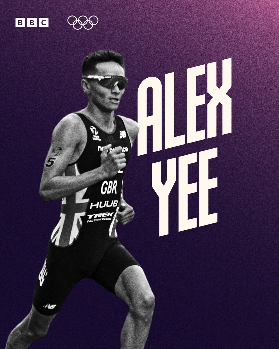 BBCSport's tweet photo. Alex Yee is under way in the men's triathlon! 🇬🇧

Can he bring home a medal for Team GB? 

#Paris2024 #Olympics  #BBCOlympics https://t.co/W5hgpiP5hw