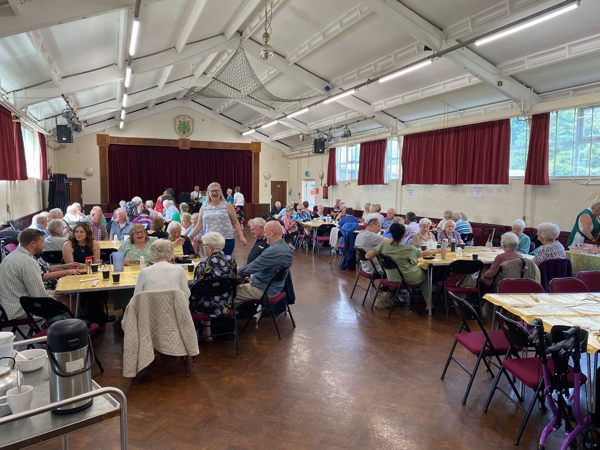 We had an amazing turnout at last week's Fish and Chip Friday! We also had a jewellery sale and raised just over £100! It was a wonderful lunch filled with fun, friendship, and community spirit. Thanks to everyone who joined and supported! 

#irishcommunity #ICS #southlondon