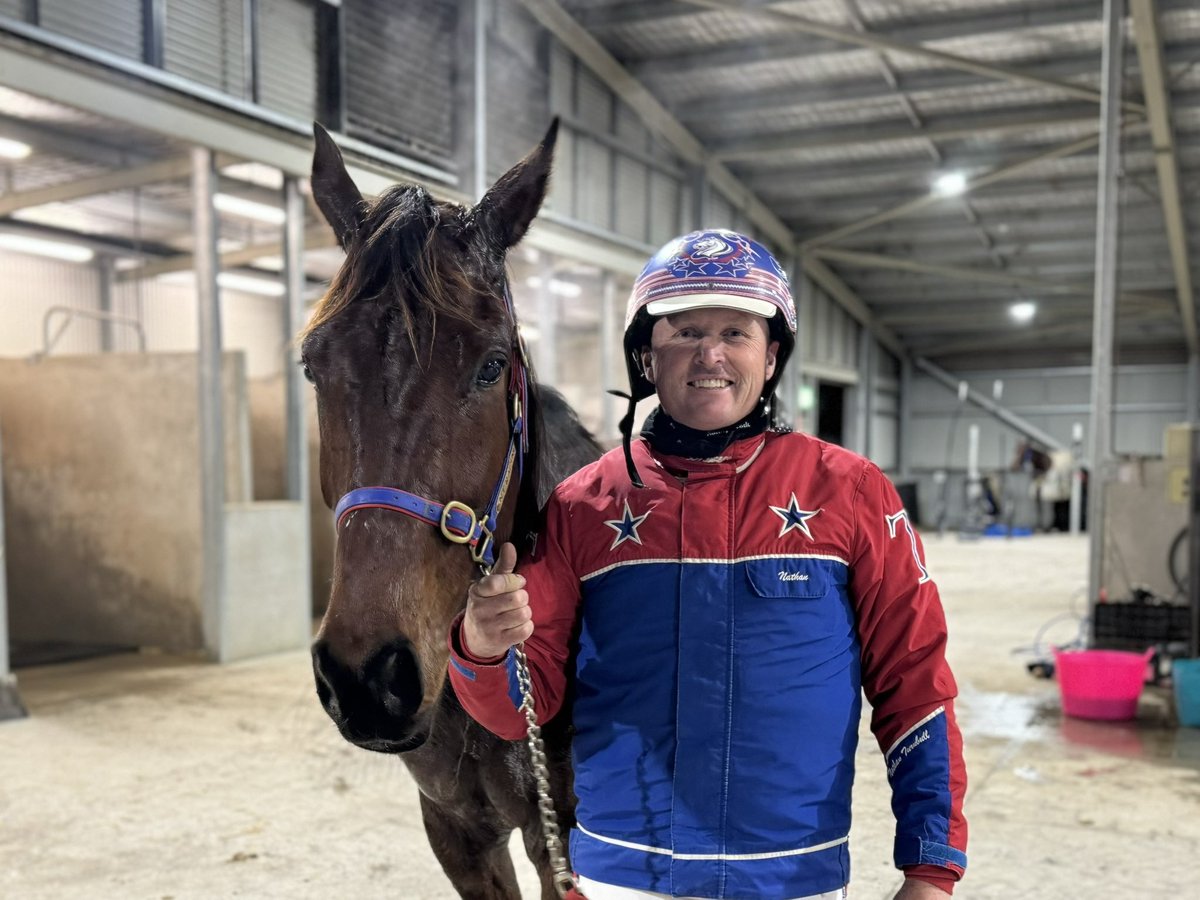 🥇The Nathan Turnbull trained and driven MAMMALS ALIBI has taken out the HYNASH GROUP WESTERN DISTRICTS DERBY - 14 AUGUST PACE.

🥈| CARBAGANOOSH
🥉| MY COURTELL

Congratulations 👏