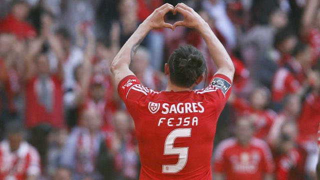 FejsaOfficial's tweet photo. Bom dia ☀️

#SLBenfia #Benfica https://t.co/ccA1FgUyXx