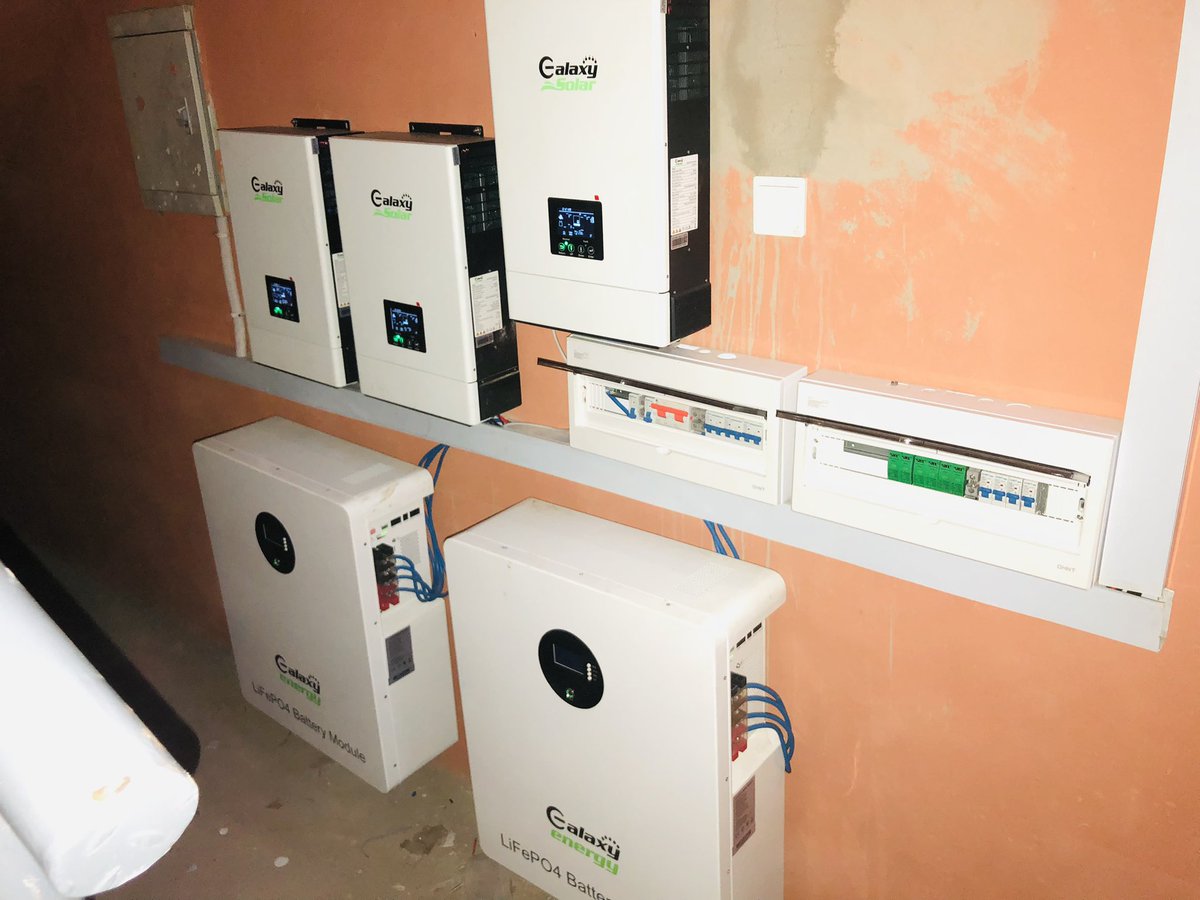 Charles_derah's tweet photo. We sale and provide installation services of inverter systems, solar panels, batteries and charger controllers essential inverter packages, we are bound to provide you with a illuminating comfort with sustainable electricity ⚡️ you can Dm or call ☎️ 09163254291 for more details. https://t.co/oqmPPPvOpy