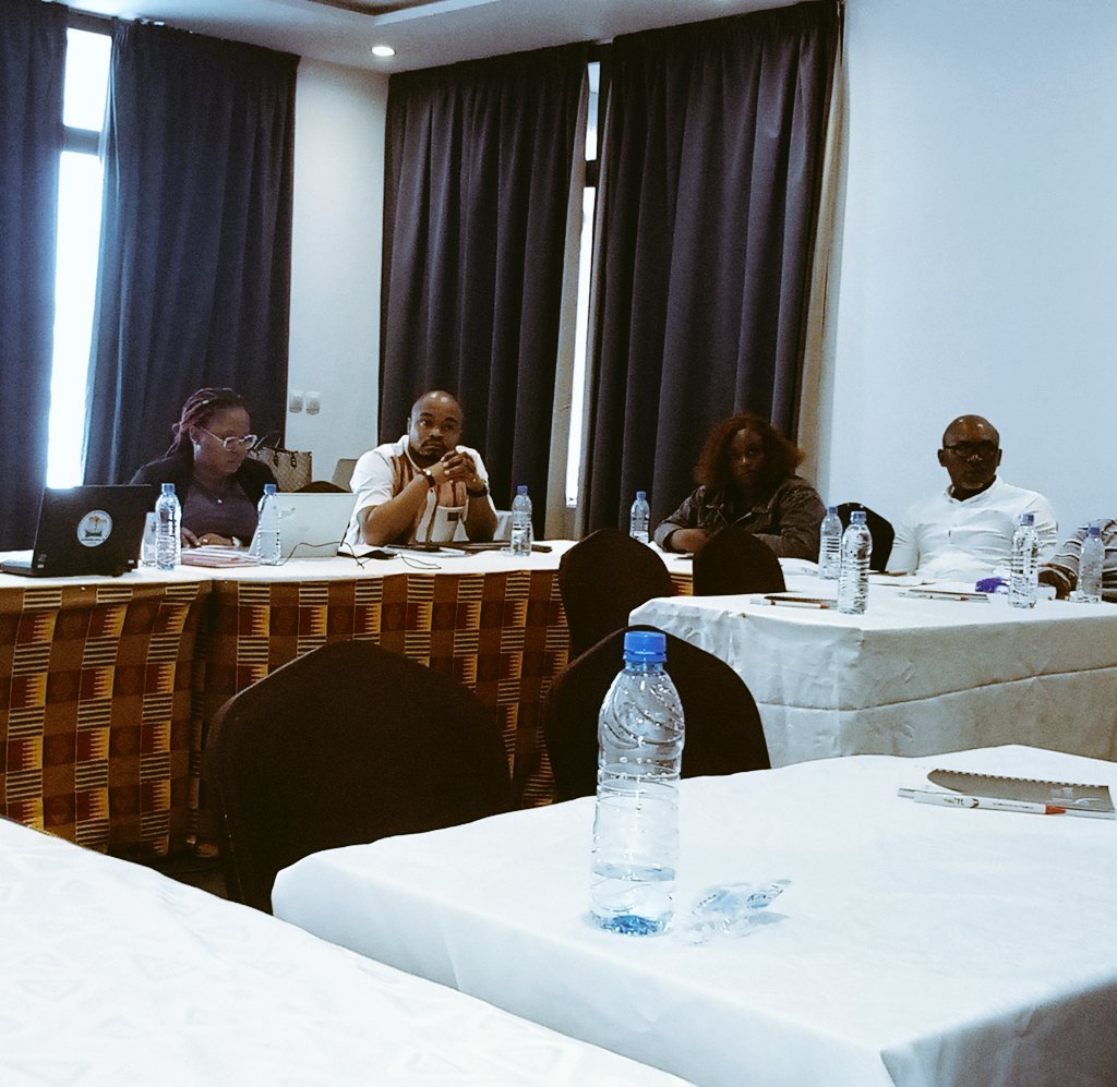 ONG MESSI tweet media