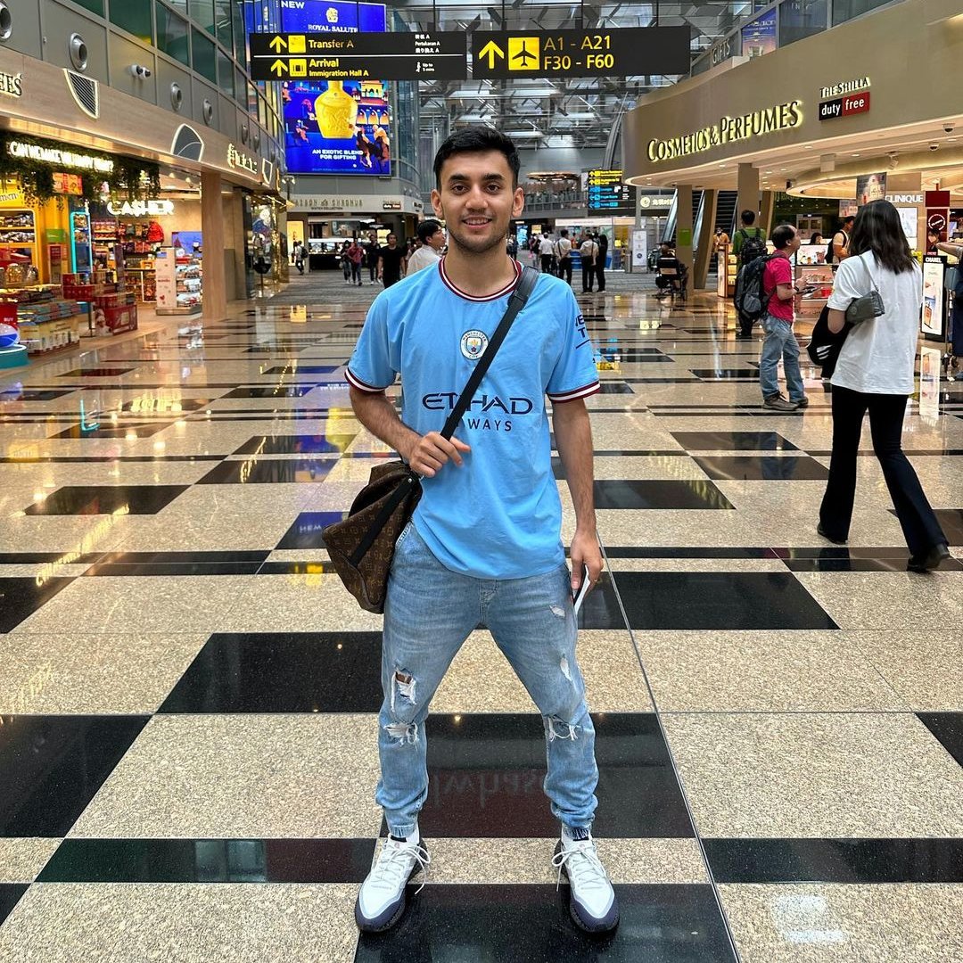 PLforIndia's tweet photo. Comeback is in his DNA 🧬 

@lakshya_sen | @ManCity | #Paris2024 https://t.co/JJbWKsJ00l