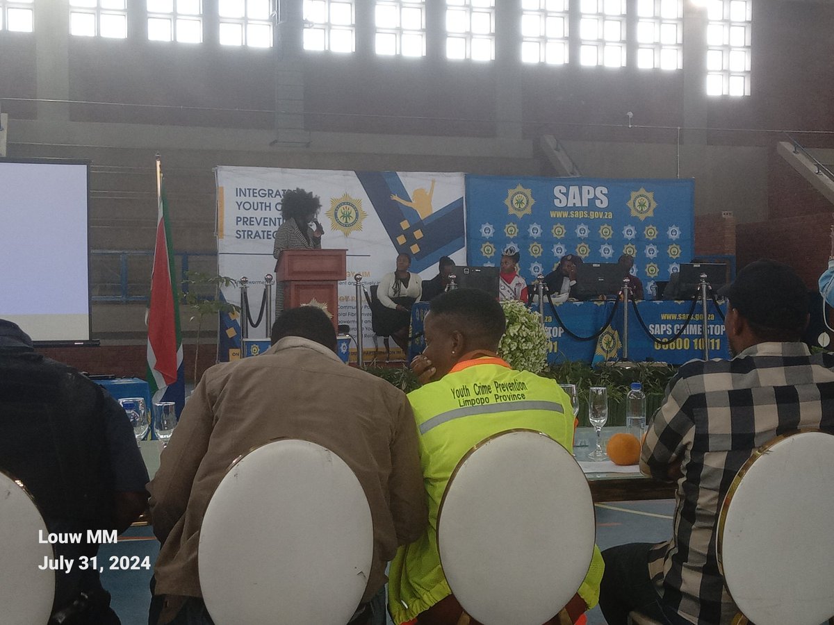 @bokang_m <a href="/SAPoliceService/">SA Police Service 🇿🇦</a> 
<a href="/siphiweshabba/">Siphiwe Tshabalala</a> 

Be grateful for what you have and be ready to share it when the time comes.
<a href="/Julius_S_Malema/">Julius Sello Malema</a>