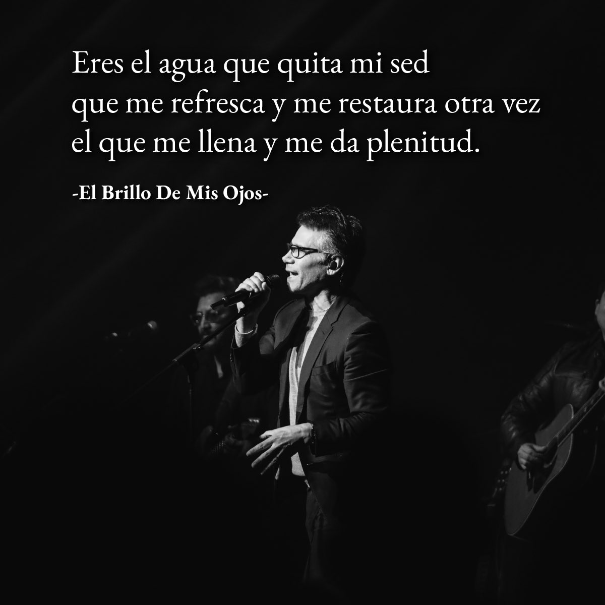 jaroficial's tweet photo. Me da descanso y me muestra la luz… #elbrillodemisojos #jesusadrianromero #jardetour #terrenaltour https://t.co/0oO1QtYUGF