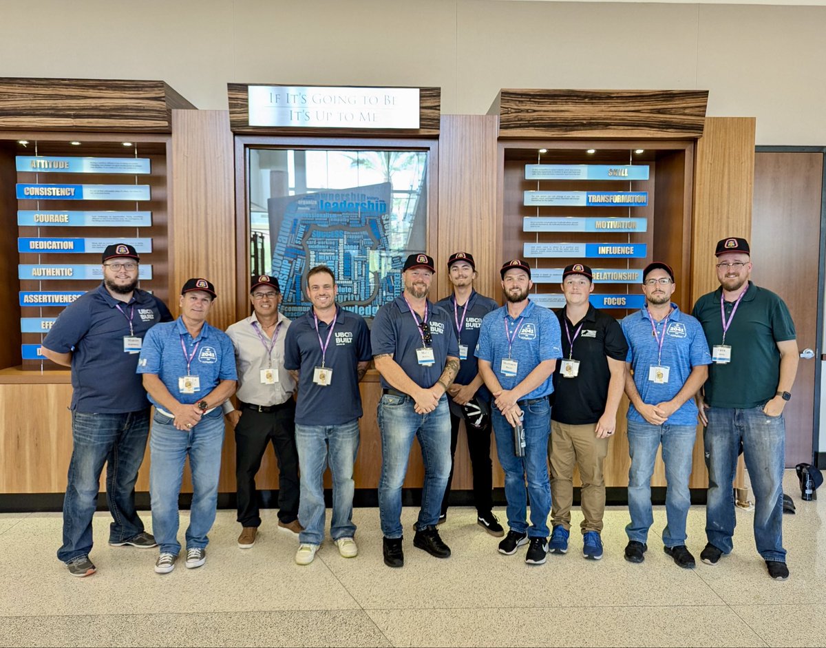 A few members representing Local 2041 and Local 93 at the ITC last month for the Journey Leadership program! 👏🏻