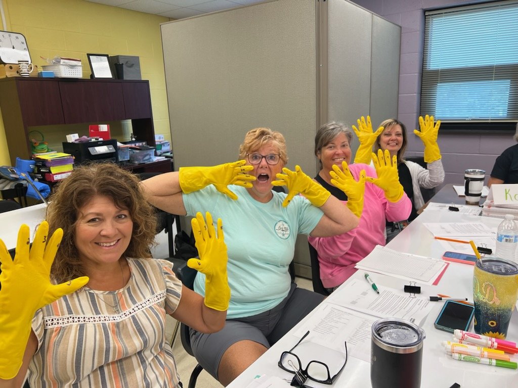 HeatherGraceEM's tweet photo. If pictures could talk!  This was a fun, energetic group of PK teachers that I was privileged to work with today. #themathway #numbercore https://t.co/dORUUiQCE4