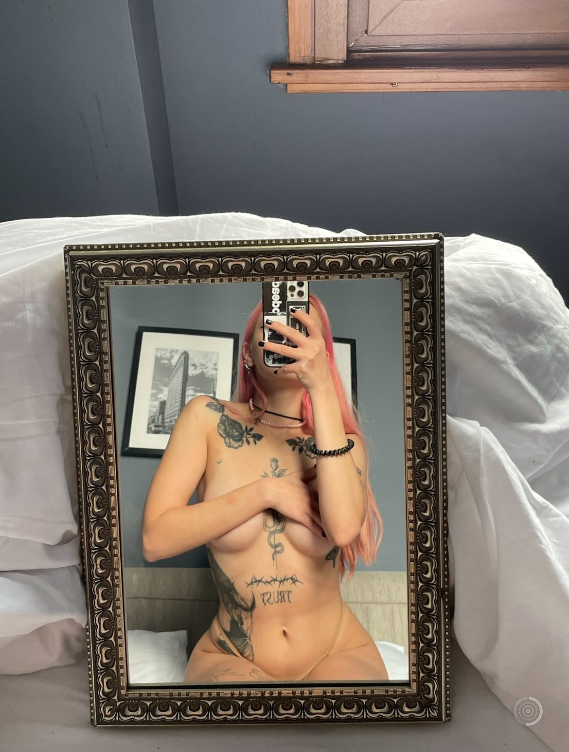 Tasss 🤍 on X: naked and free again t.cofNJetiaKoW  X