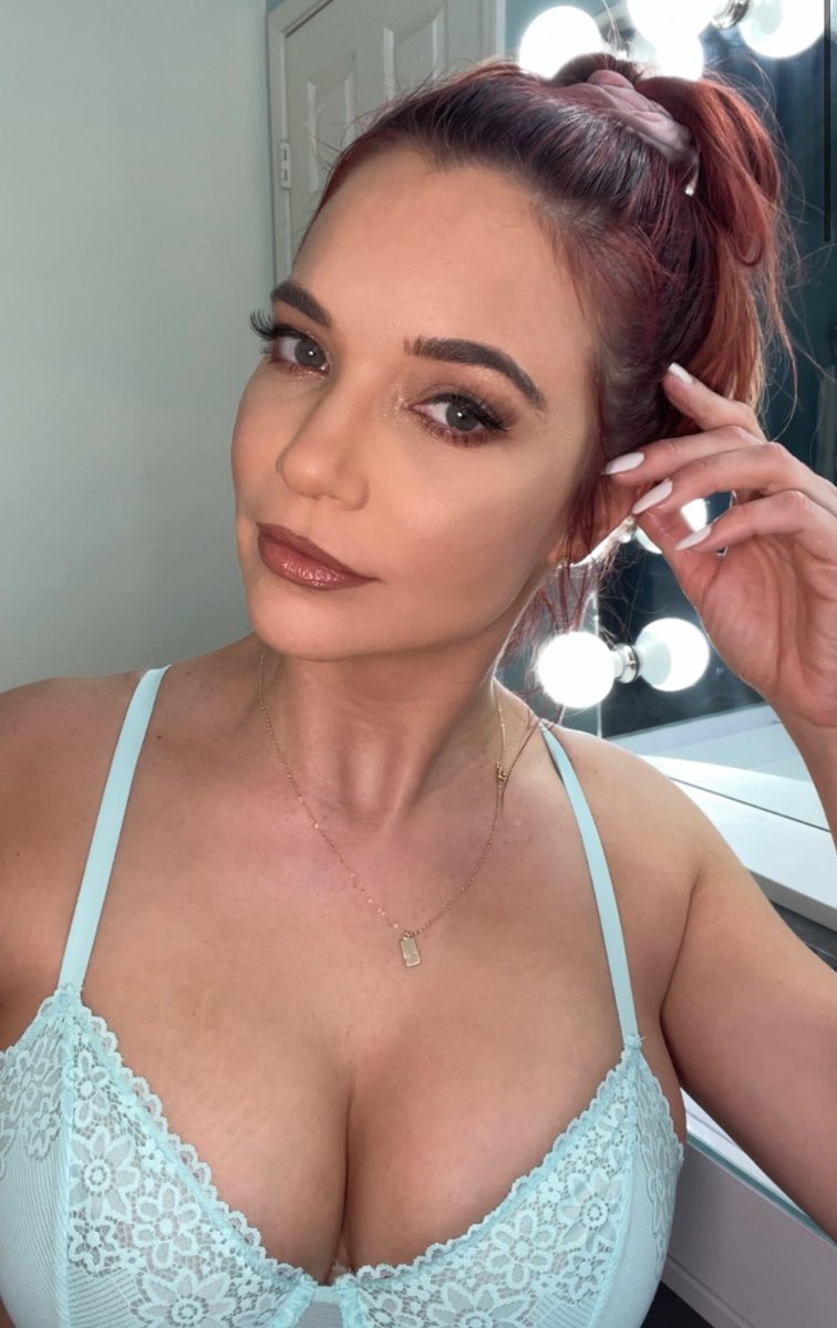 cate41781's tweet photo. @RayRachelTV I’m here looking for a serious relationship you can follow me up if you’re interested in me https://t.co/ZFYoakm7Fe