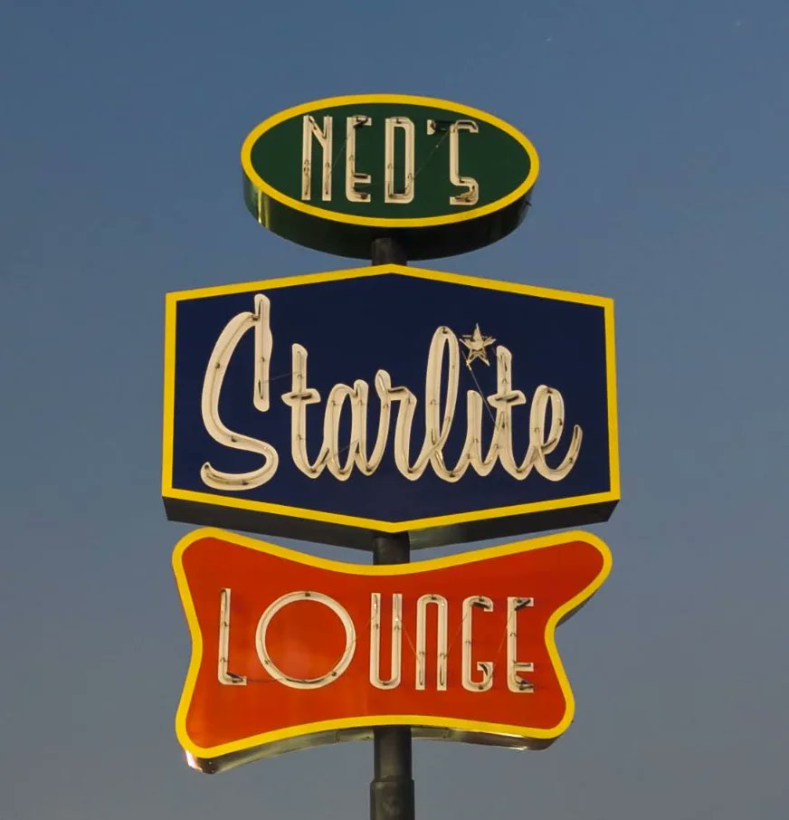 OvernightHaulin's tweet image. Some Old School #neonsigns for your feed! #okc #decaturtx #chickasha
