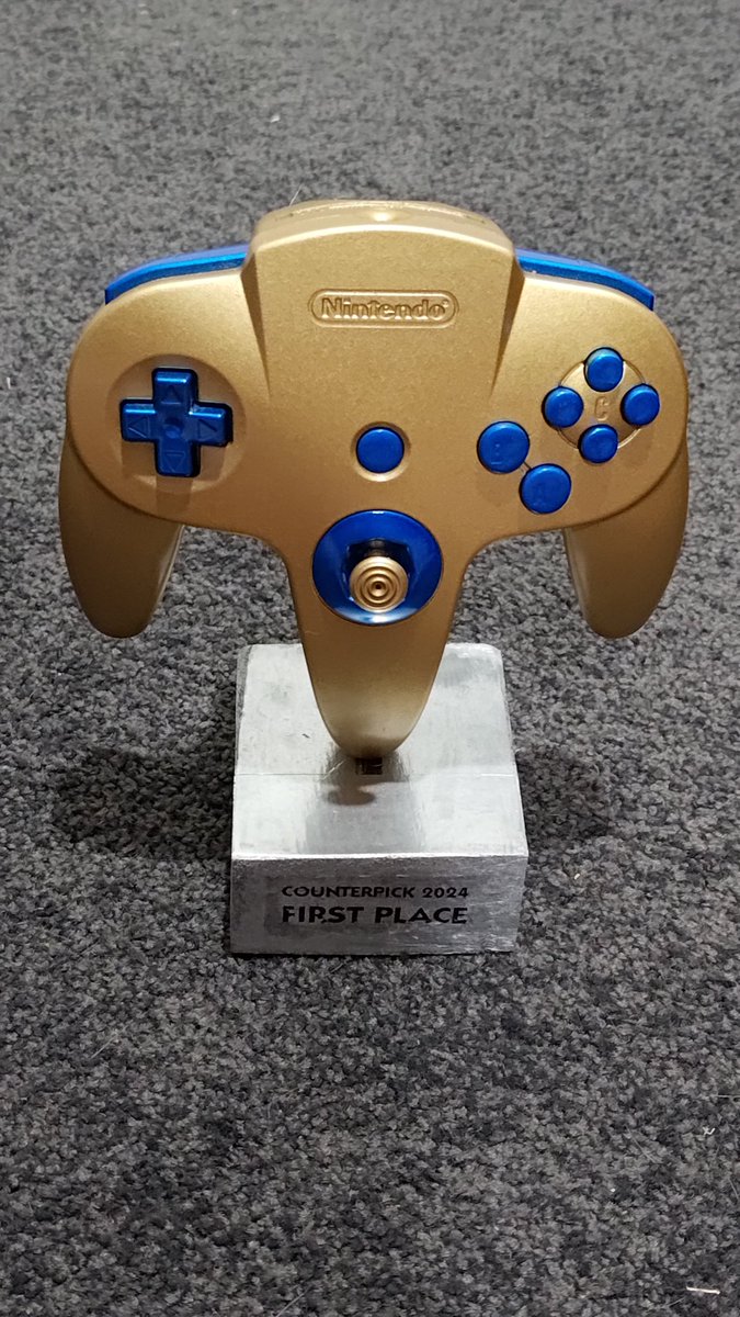 <a href="/SSB64Australia/">Smash 64 Australia</a> Trophy for the winner 🏆