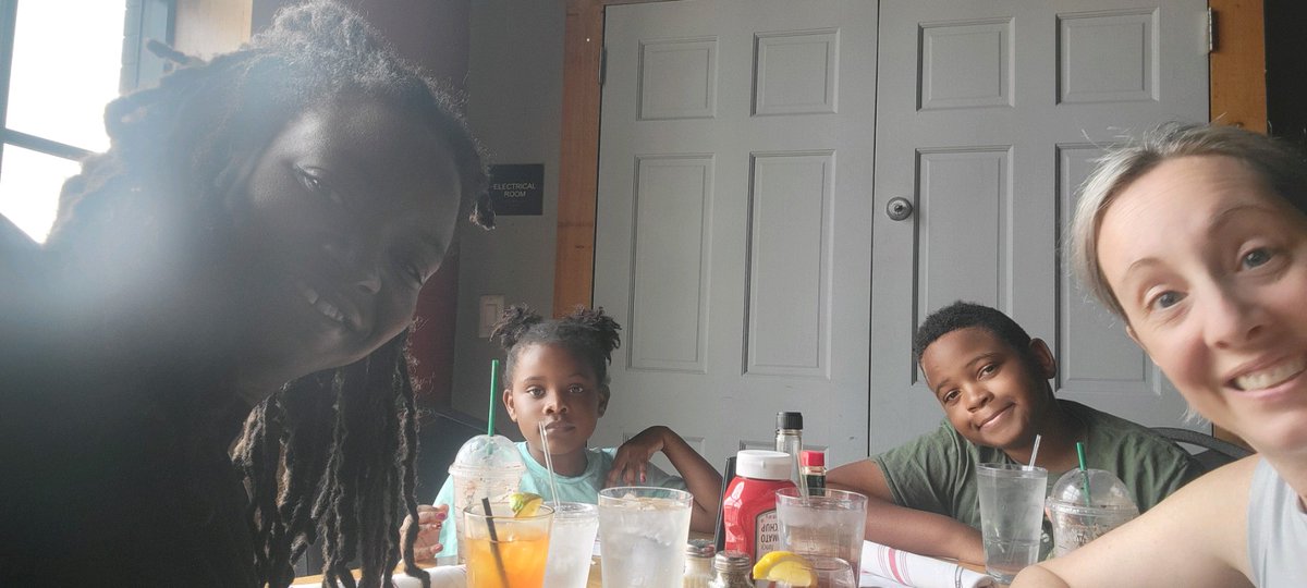 LisaDemands's tweet image. Mid week family mani pedis, merriment, and too much lunch at @ Ivy City Smokehouse. #Staycation #NEDC