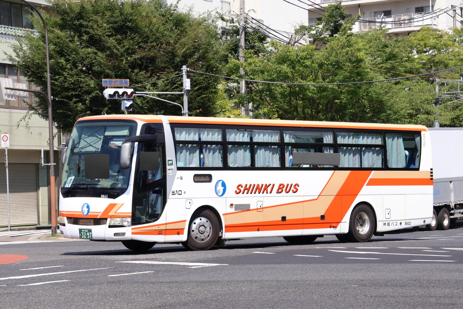 なべっち交通 写真車庫 on X: 