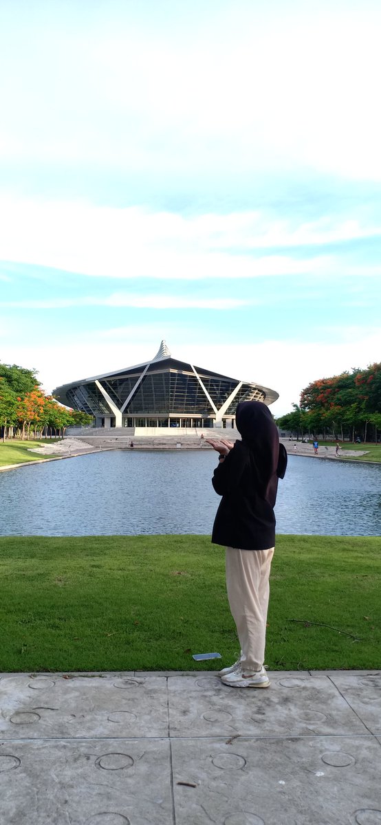 tharstudy's tweet image. a summer study trip in thailand