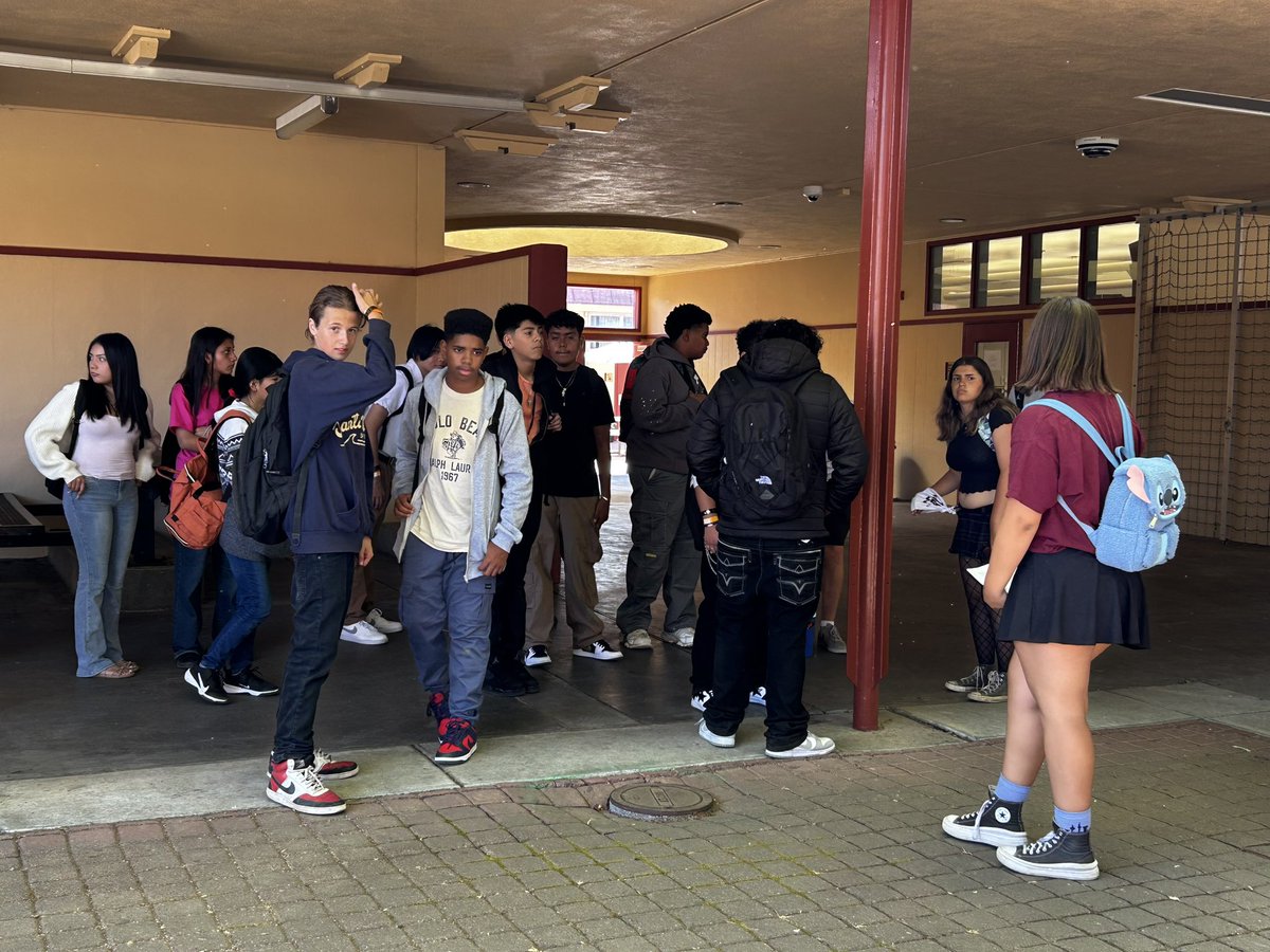 First Day of the 24-25 school year @Piner High. Freshman-Class of 2028 tours.  #piner #SRCSHeartsAndMinds #WeAreSRCS #SRCStogether #ITTAAKESATEAM
