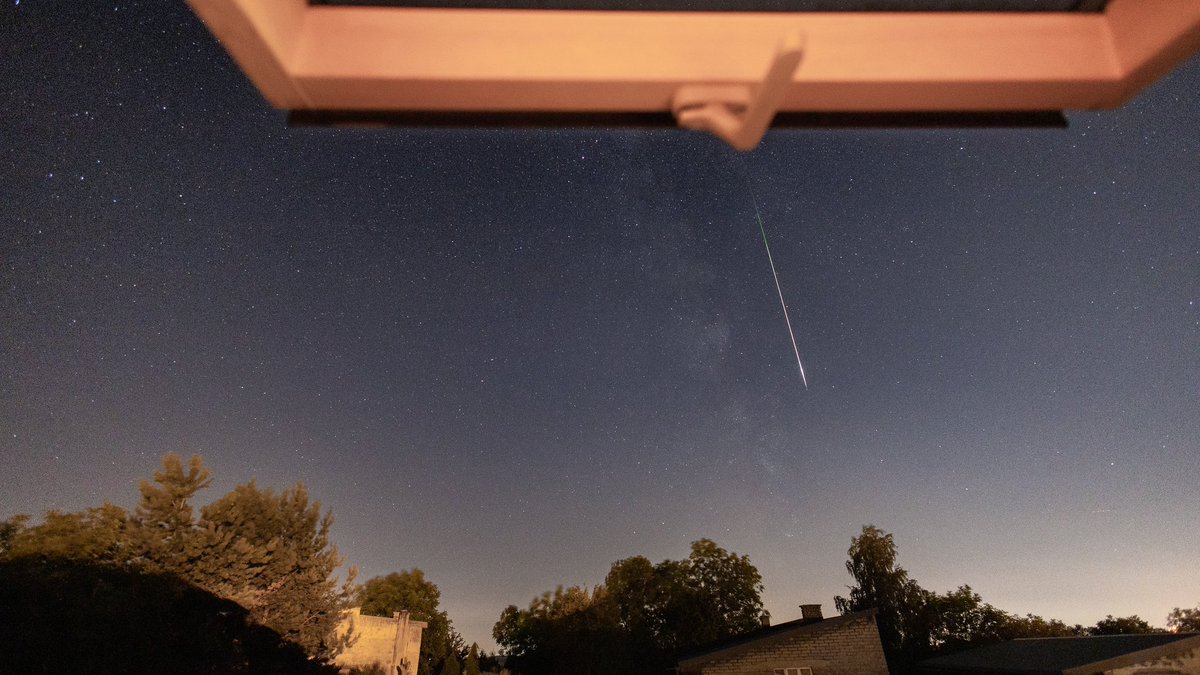 GrewiM76's tweet photo. Perseidy 2024.
#perseid #perseids #astrophotography #astronomy #bukowno #polska #perseidy #foto #photography https://t.co/gRub9eGGaK