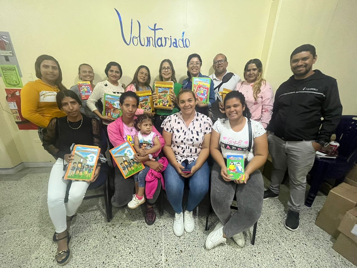 #miercoles 10am a 12pm Taller Felipe. Entrenamiento de Evangelismo y Discipulado. Lugar: Oficinas de la Liga Biblica Venezuela en #barquisimeto 
<a href="/ligabiblicavzla/">Liga Biblica Venezuela</a>
#TodoelmundoNecesitalaPalabradeDios