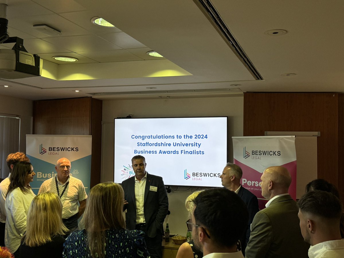 Julie Mirowski tweet media