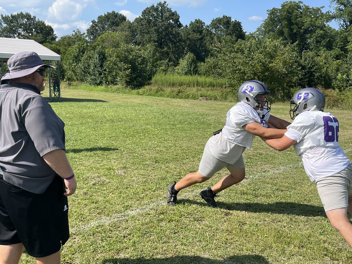 Brandon Dunn (@bdunnsports) on Twitter photo The <a href="/FalconDhs/">Darlington Falcon Football</a> team is gearing up for, what they believe, will be a solid season.
Hear for HC <a href="/coachjj26/">Jamie Johnson 🪶</a> <a href="/Rich63321460Jay/">Jaylen Augustus</a> and other tomorrow at 11 on <a href="/wpdeabc15/">WPDE ABC15</a> The <a href="/FalconDhs/">Darlington Falcon Football</a> team is gearing up for, what they believe, will be a solid season.
Hear for HC <a href="/coachjj26/">Jamie Johnson 🪶</a> <a href="/Rich63321460Jay/">Jaylen Augustus</a> and other tomorrow at 11 on <a href="/wpdeabc15/">WPDE ABC15</a>