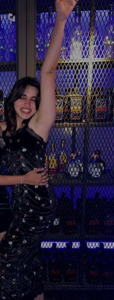 ShraddhasAng3ls's tweet photo. Shraddha Sharma… this Dubai slut is just waiting for your load! What should I share first? Her Instagram or her phone number? #wankchat https://t.co/lHQp9F0lLk
