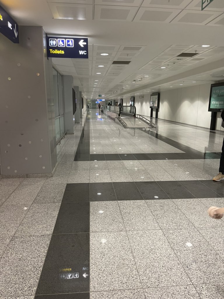 شعور المطار ولا مره خيب ضني .