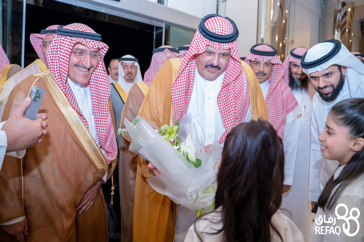aytamhail's tweet photo. لقطات وصول صاحب السمو الملكي أمير منطقة حائل 
الامير عبدالعزيز بن سعد ال سعود
#كلنا_رفاق_في_رفاق https://t.co/sHGQ6SPHnA