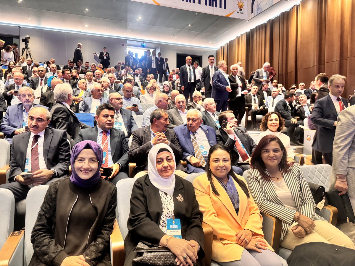 Cumhurbaşkanımız Sn <a href="/RTErdogan/">Recep Tayyip Erdoğan</a> liderliğinde  nice AK Senelere…

#AKParti23Yaşında
#NiceAKYıllara