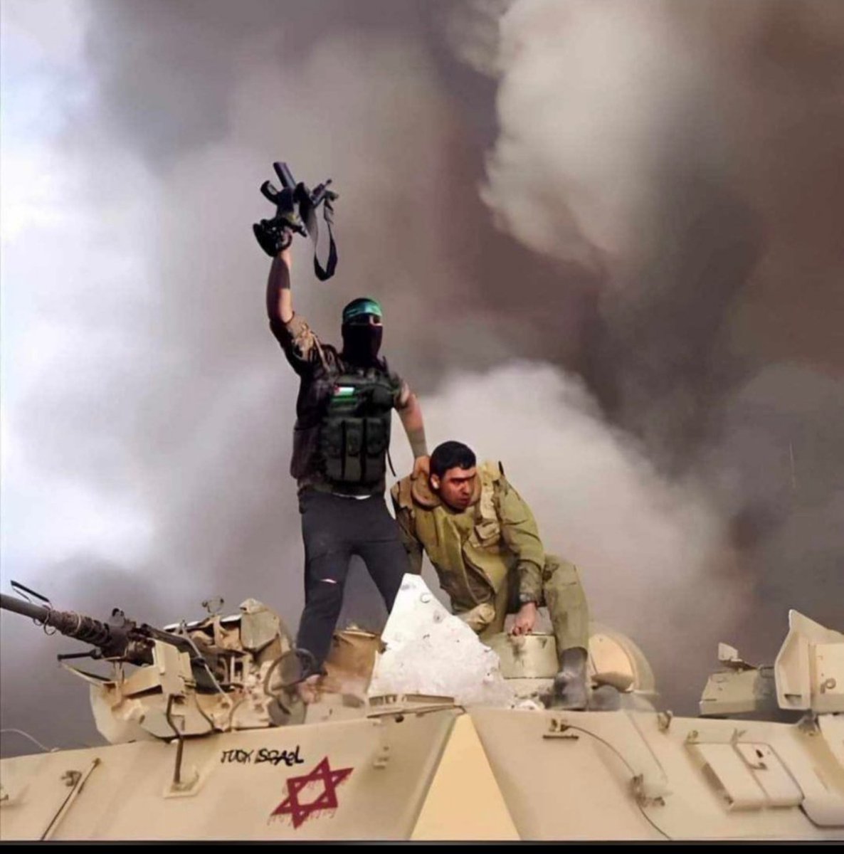 "وَذَكِّرْهُم بِأَيَّامِ اللَّه" 💚

والله الذي لا إله غيره لنعيدنَّ عليكم الكرَّة... #غزة_أعظم_شعوب_العالم.