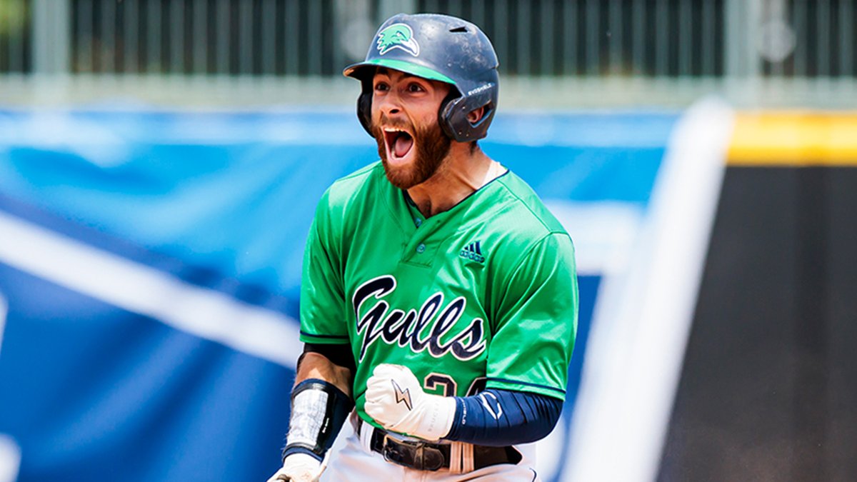 📰 <a href="/ECGulls/">Endicott Athletics</a> / <a href="/EndicottBASE/">Endicott Baseball</a> standout Notarangelo named CNE selection for #DIIICA Male Athlete of the Year

🔗 bit.ly/3X3nmII

#LeadAsONE